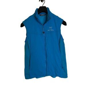 Arc'Teryx insulated vest sky blue women's size medium